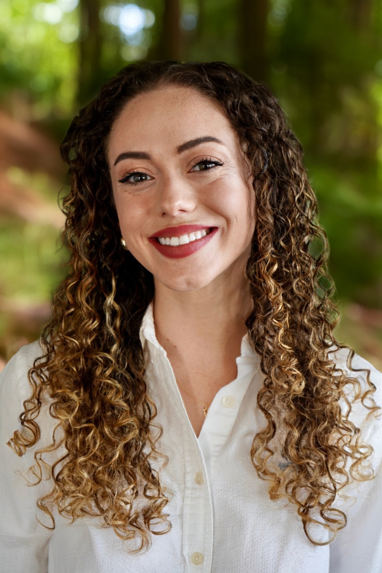 Briana Vecchione Headshot
